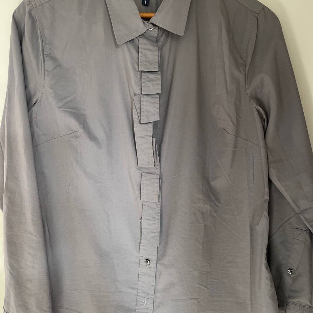 GAP Women's Gray Blouse with Unique Button Design